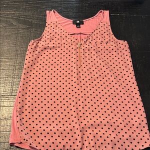 2/$10 Iz Byer Pink flowy Tank Top with Black Dots